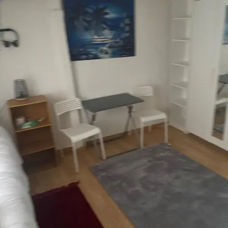 Studio Paris